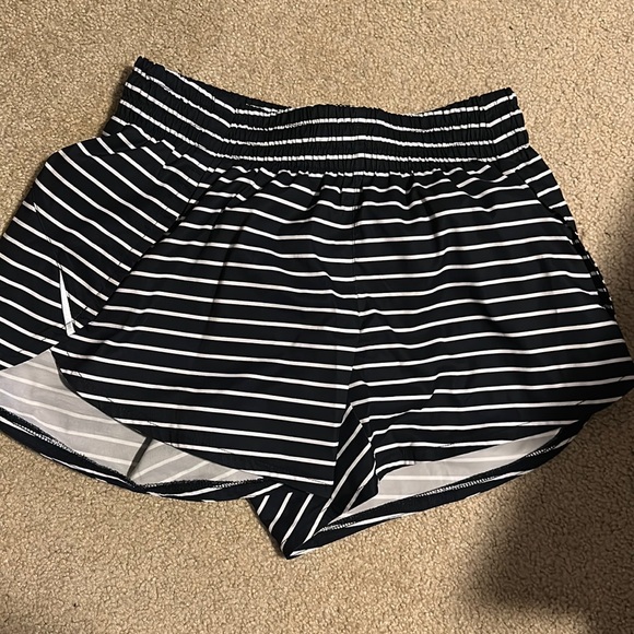 Athleta running shorts - Picture 1 of 3